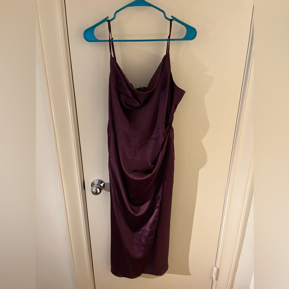 Lulus purple dress, new with tags
